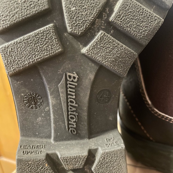 Blundstone Classic Women’s #500 Chelsea Boot Stout Brown - Picture 6 of 8